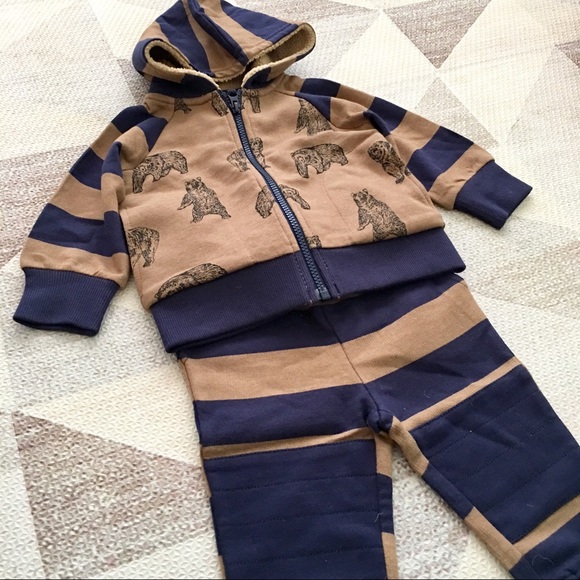 Hanna Andersson set - Picture 4 of 8